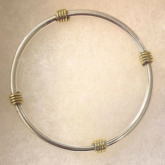 Sterling Silver Two Tone Bangle Bracelet With Gold Plated Stations - Picture 6 of 8